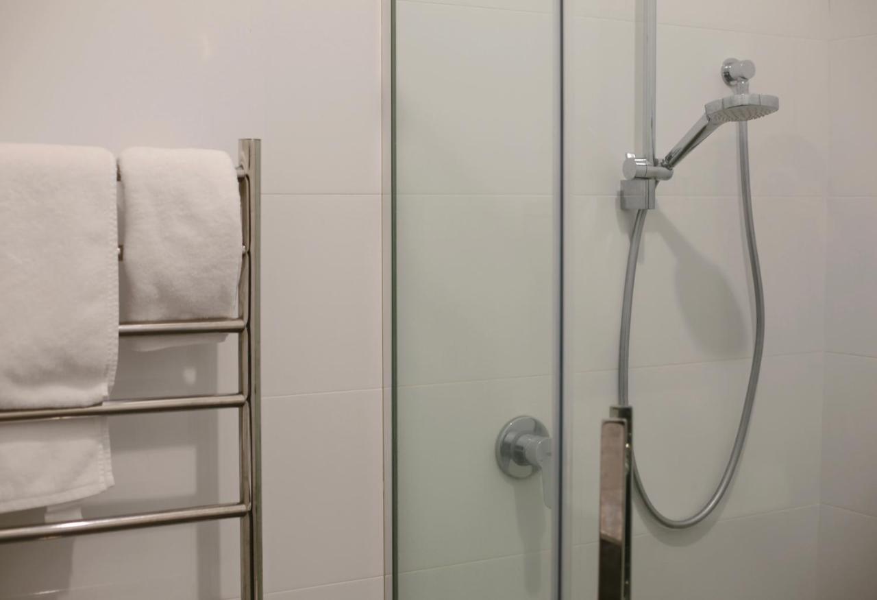 Cozy And Comfortable, Sunny Three-Storey Building Auckland Bagian luar foto